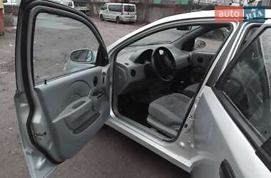 Седан Chevrolet Aveo 2005 в Чернігові