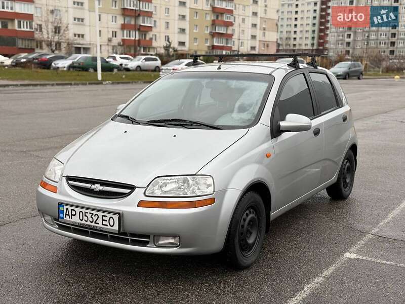 Хэтчбек Chevrolet Aveo 2005 в Запорожье