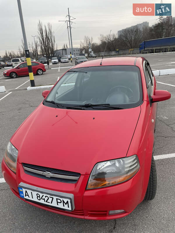 Седан Chevrolet Aveo 2006 в Киеве