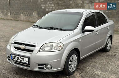 Седан Chevrolet Aveo 2008 в Новому Бузі