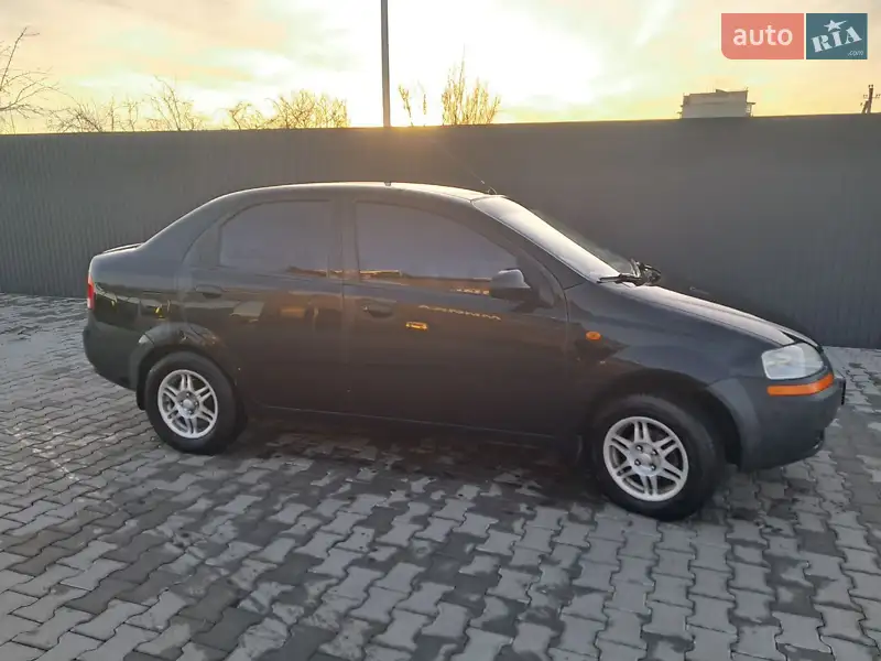 Chevrolet Aveo 2004