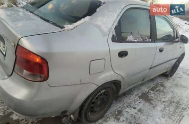 Седан Chevrolet Aveo 2005 в Львові