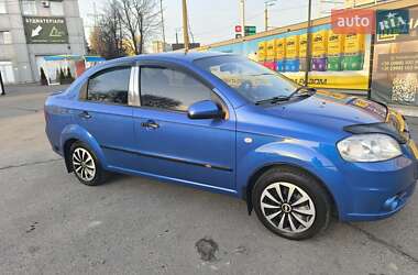 Седан Chevrolet Aveo 2008 в Дніпрі