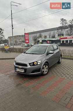 Хетчбек Chevrolet Aveo 2012 в 