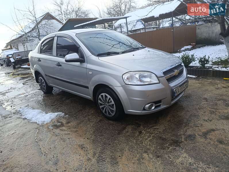 Седан Chevrolet Aveo 2008 в Миронівці