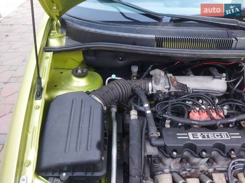 Седан Chevrolet Aveo 2004 в Брацлаве