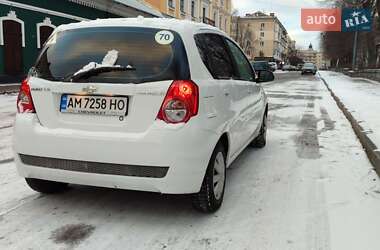 Хетчбек Chevrolet Aveo 2010 в Житомирі