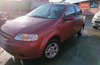 Седан Chevrolet Aveo 2004 в Киеве