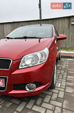 Хэтчбек Chevrolet Aveo 2008 в Луцке