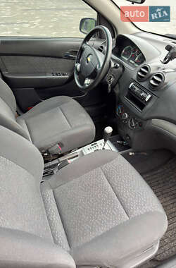Седан Chevrolet Aveo 2006 в 