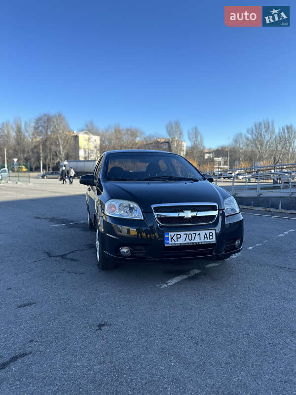 Седан Chevrolet Aveo 2008 в Запоріжжі