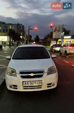 Седан Chevrolet Aveo 2010 в 