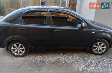 Седан Chevrolet Aveo 2005 в Виннице