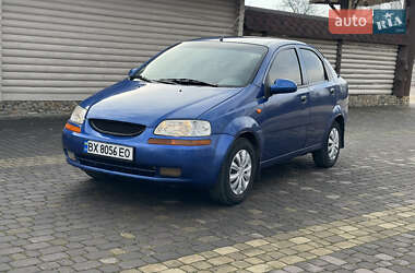 Седан Chevrolet Aveo 2005 в Чернівцях