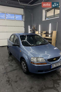 Седан Chevrolet Aveo 2005 в Львові