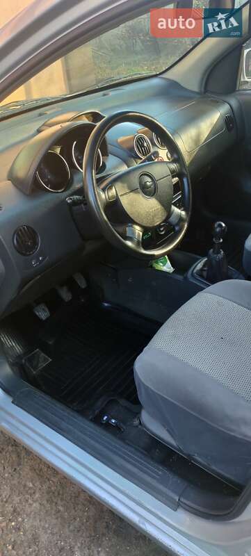 Седан Chevrolet Aveo 2006 в Запоріжжі