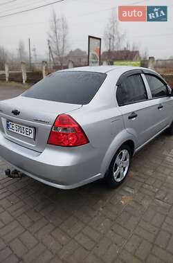 Седан Chevrolet Aveo 2008 в Черновцах