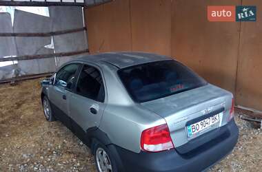 Седан Chevrolet Aveo 2005 в Надвірній