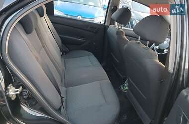 Седан Chevrolet Aveo 2007 в Миколаєві