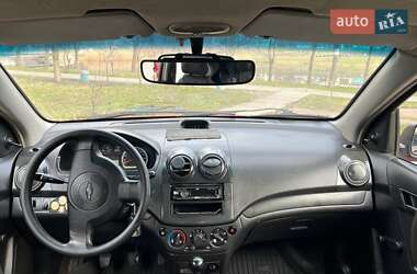 Седан Chevrolet Aveo 2007 в Києві