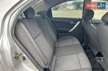 Седан Chevrolet Aveo 2007 в 