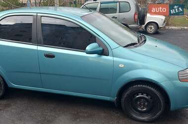 Седан Chevrolet Aveo 2005 в Харькове