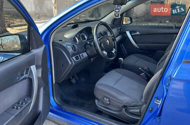 Седан Chevrolet Aveo 2006 в Новом Буге