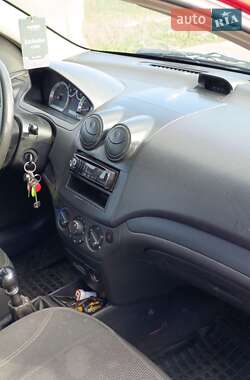 Седан Chevrolet Aveo 2006 в Одесі