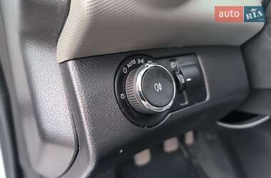 Седан Chevrolet Aveo 2018 в 