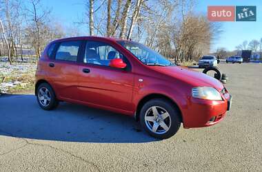 Хэтчбек Chevrolet Aveo 2006 в 