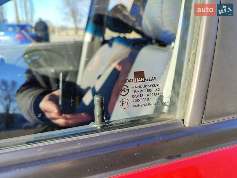 Хетчбек Chevrolet Aveo 2006 в Дніпрі