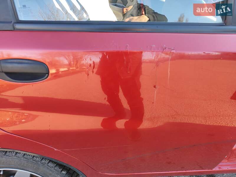 Хетчбек Chevrolet Aveo 2006 в Дніпрі