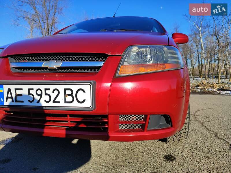 Хетчбек Chevrolet Aveo 2006 в Дніпрі