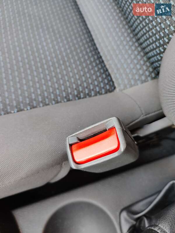 Хетчбек Chevrolet Aveo 2006 в Дніпрі