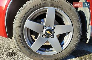 Хэтчбек Chevrolet Aveo 2006 в 