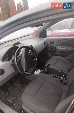 Седан Chevrolet Aveo 2005 в 