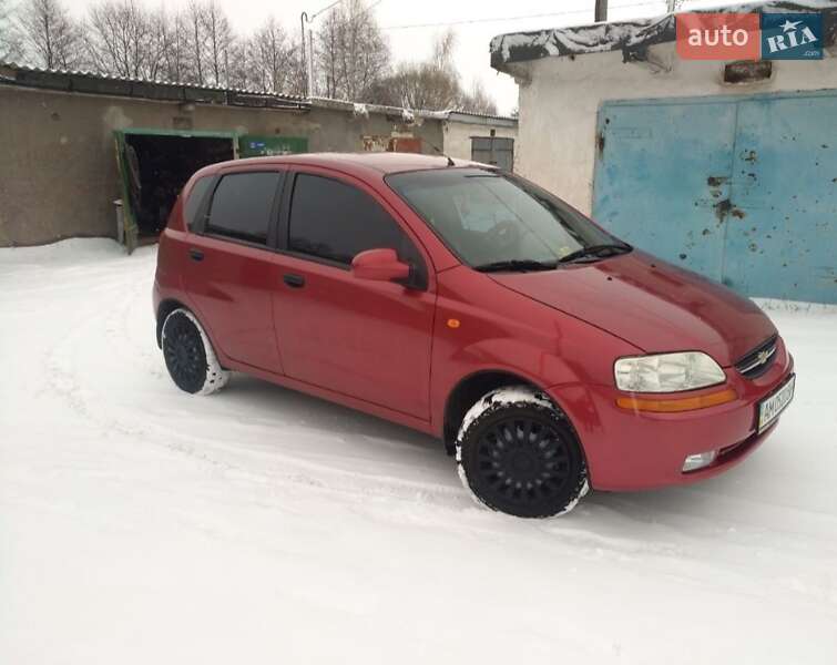 Хетчбек Chevrolet Aveo 2005 в Коростені
