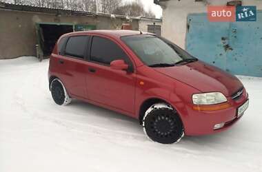 Хэтчбек Chevrolet Aveo 2005 в 