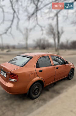 Седан Chevrolet Aveo 2006 в Кривому Розі