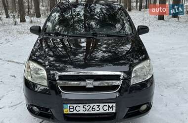 Седан Chevrolet Aveo 2011 в Кропивницком