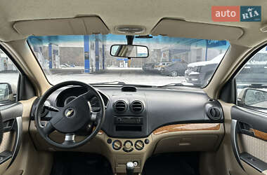 Седан Chevrolet Aveo 2008 в Киеве