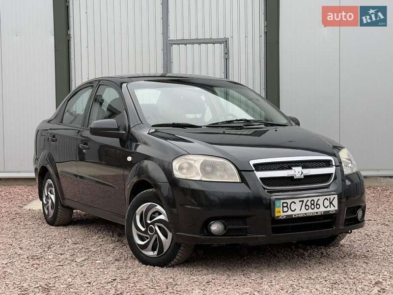 Седан Chevrolet Aveo 2011 в Дрогобыче