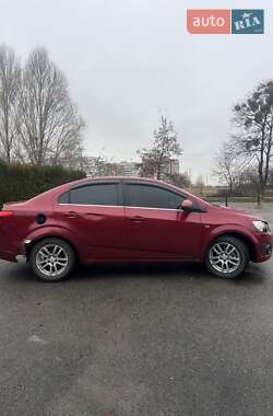Седан Chevrolet Aveo 2012 в 