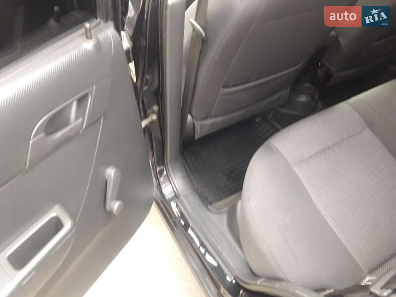 Седан Chevrolet Aveo 2011 в Запоріжжі