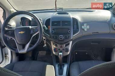 Хетчбек Chevrolet Aveo 2012 в Запоріжжі