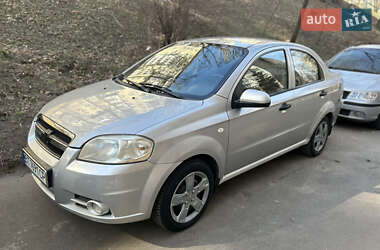 Седан Chevrolet Aveo 2006 в 