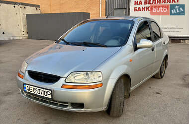 Седан Chevrolet Aveo 2005 в Дніпрі