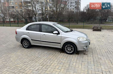 Седан Chevrolet Aveo 2007 в Херсоне