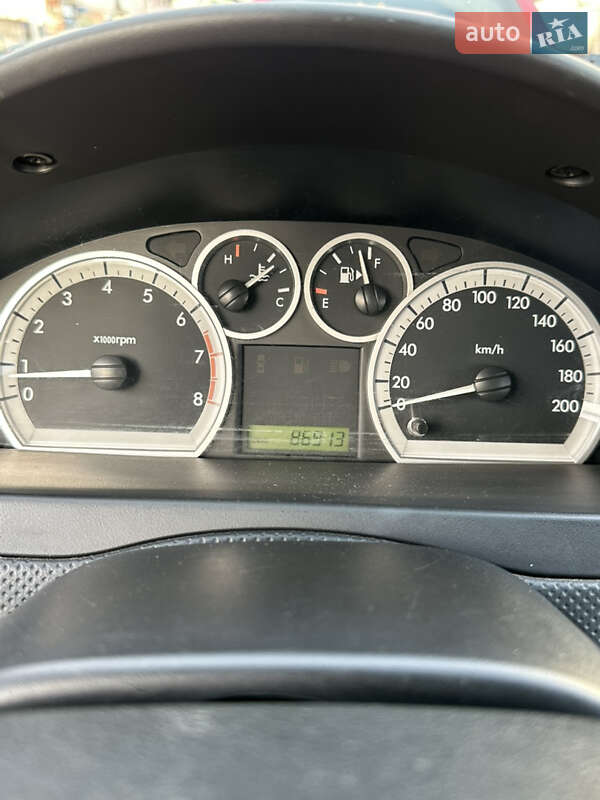 Седан Chevrolet Aveo 2008 в Днепре