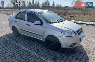 Седан Chevrolet Aveo 2006 в Дніпрі